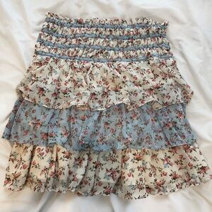 Yakira Bella Layered Floral Skirt - Women's Small